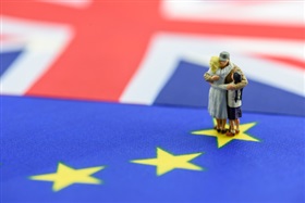 Brexit - automatisch verval documenten en verblijfskaarten van Britten en familieleden